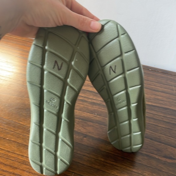 NWOT Merinos olive army green slip on sneakers wool handmade comfort women’s 6 - Picture 9 of 10